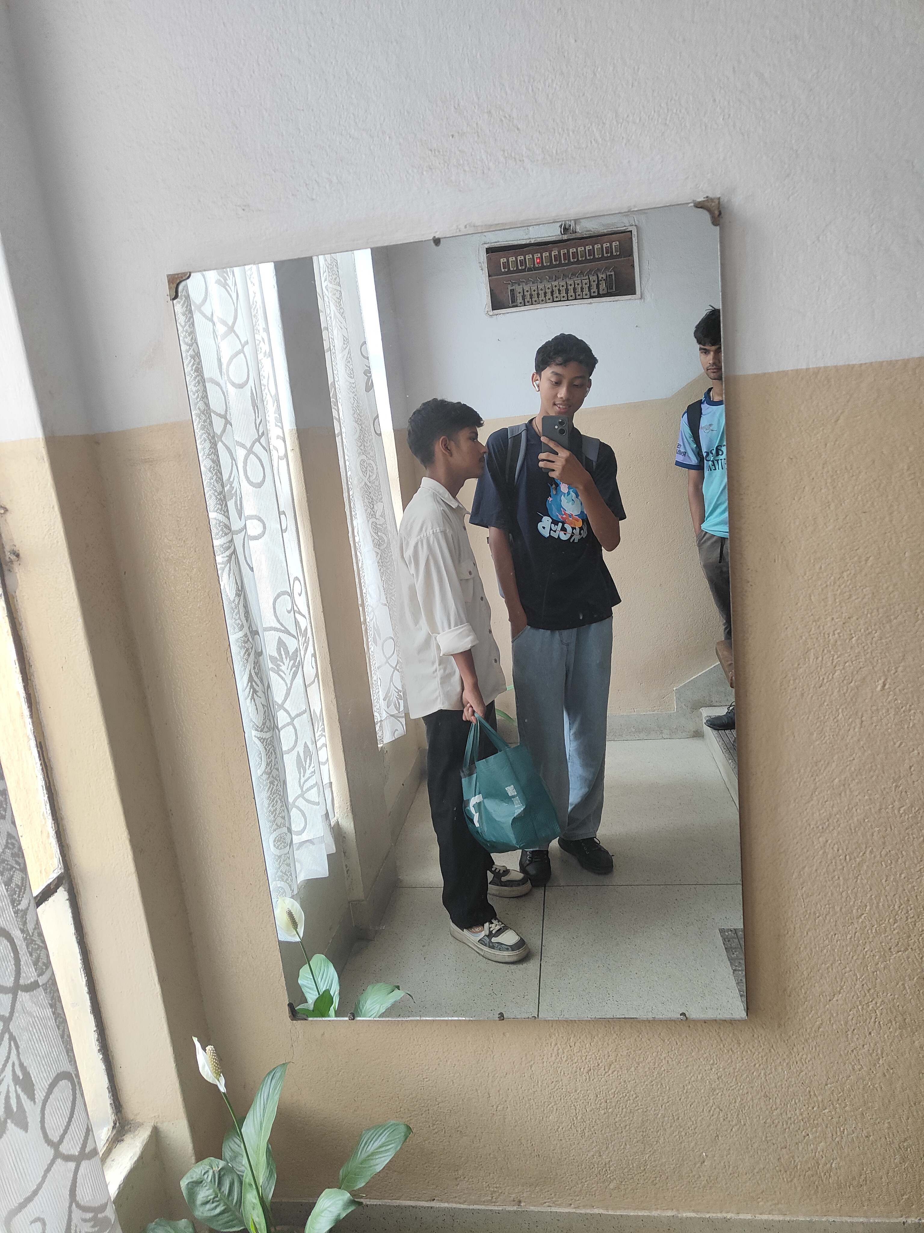 random mirror pic